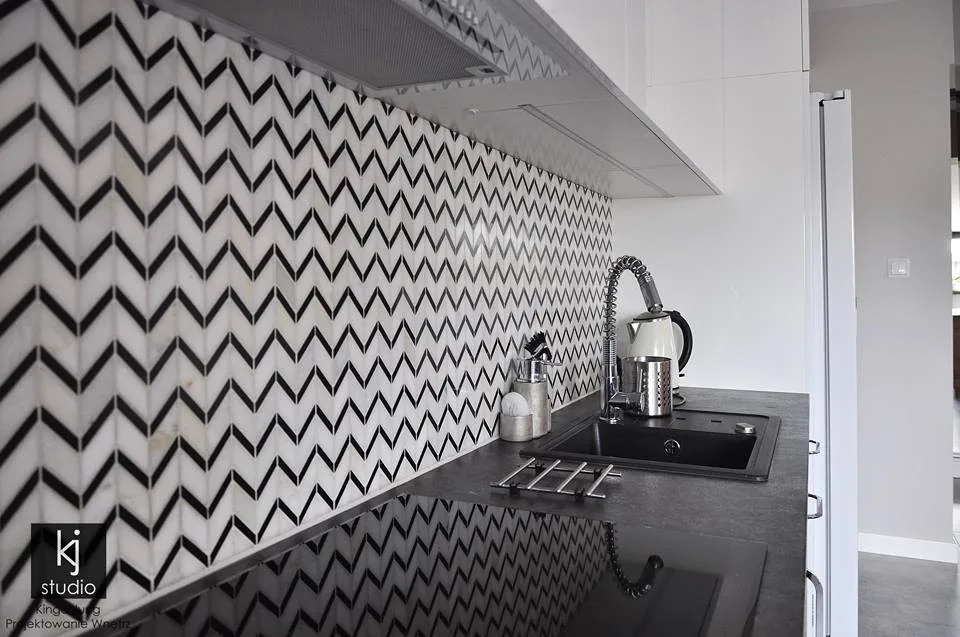 Dunin BLACK&WHITE MOZAIK fekete-fehér márvány hatású mozaik