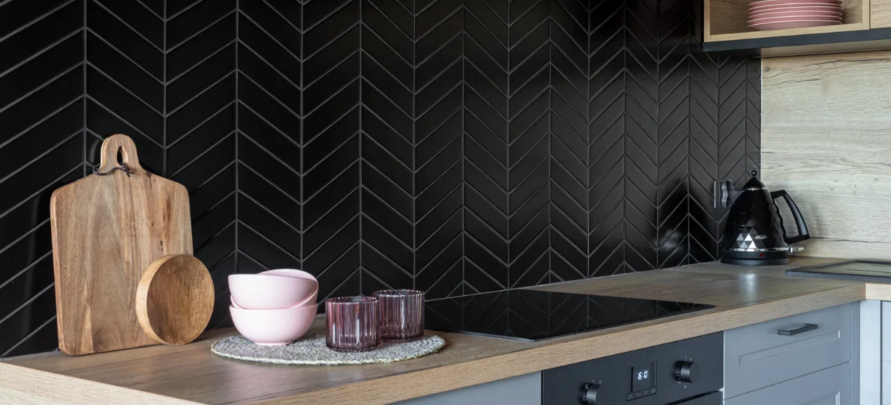 Dunin ROYAL CHEVRON fekete chevron mozaik